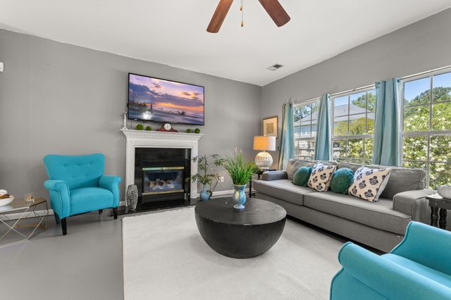 9404 Divot Lane, Summerville, SC 29485