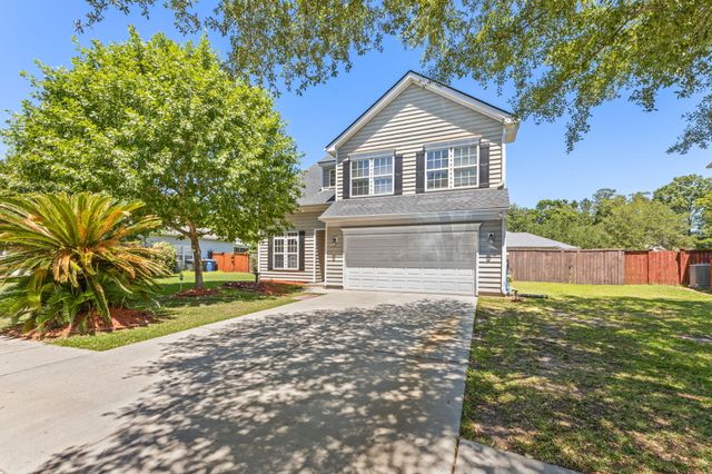 9404 Divot Lane, Summerville, SC 29485
