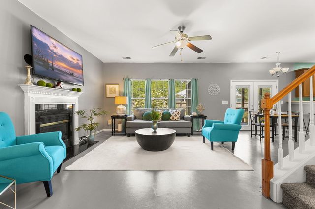 9404 Divot Lane, Summerville, SC 29485