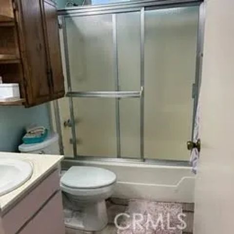 27806 Meadowcreek, Canyon Country, CA 91351