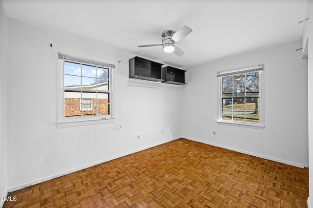 2340 Buckingham Road, Burlington, NC 27217