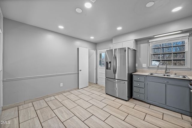 2340 Buckingham Road, Burlington, NC 27217