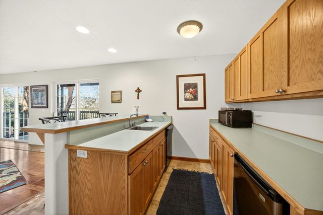 334 Andesite Drive, Jacksonville, OR 97530