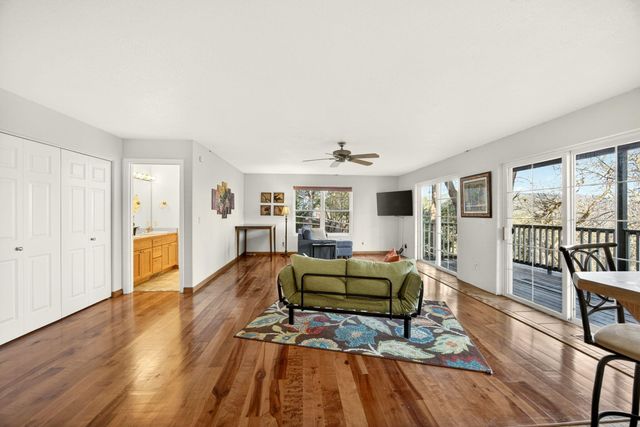 334 Andesite Drive, Jacksonville, OR 97530