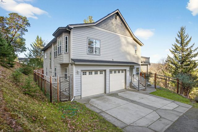 334 Andesite Drive, Jacksonville, OR 97530