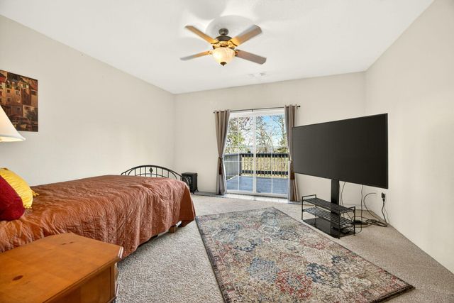 334 Andesite Drive, Jacksonville, OR 97530