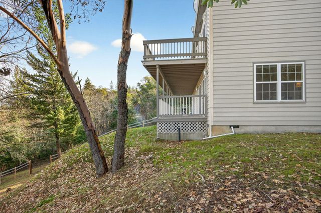 334 Andesite Drive, Jacksonville, OR 97530