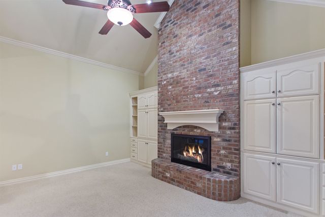 3642 Oak Leaf Cir, Tyler, TX 75707