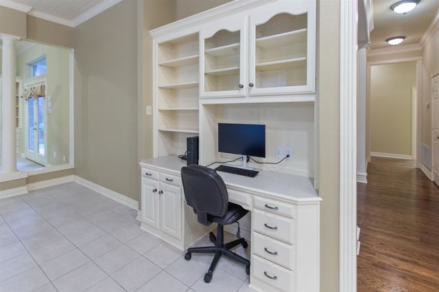 3642 Oak Leaf Cir, Tyler, TX 75707