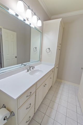 3642 Oak Leaf Cir, Tyler, TX 75707