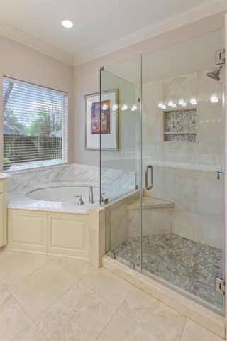 3642 Oak Leaf Cir, Tyler, TX 75707