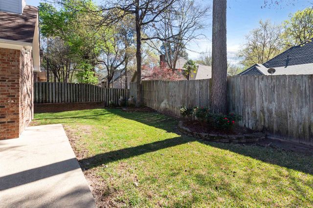 3642 Oak Leaf Cir, Tyler, TX 75707