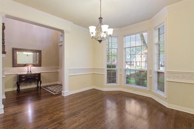 3642 Oak Leaf Cir, Tyler, TX 75707