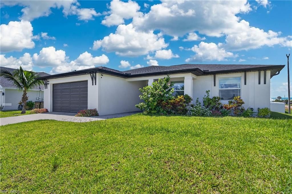 Image 26 of property listing at 1902 NE 20th ST, Cape Coral, FL 33909