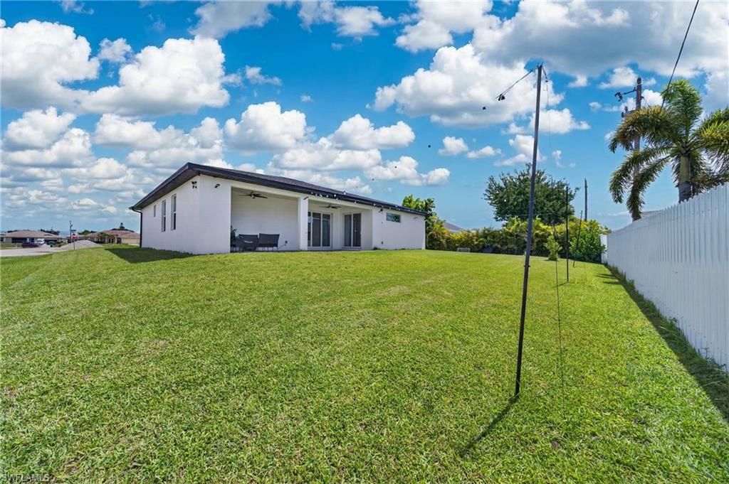 Image 28 of property listing at 1902 NE 20th ST, Cape Coral, FL 33909