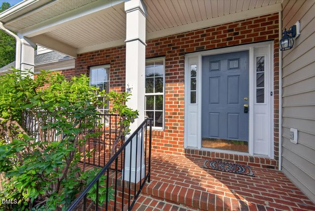 115 Camille Court, Chapel Hill, NC 27516