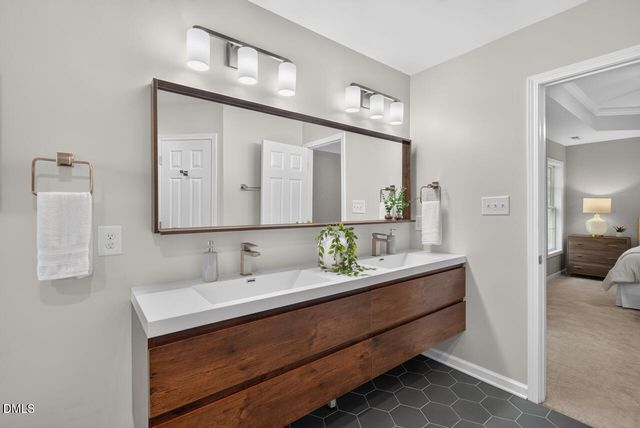 115 Camille Court, Chapel Hill, NC 27516