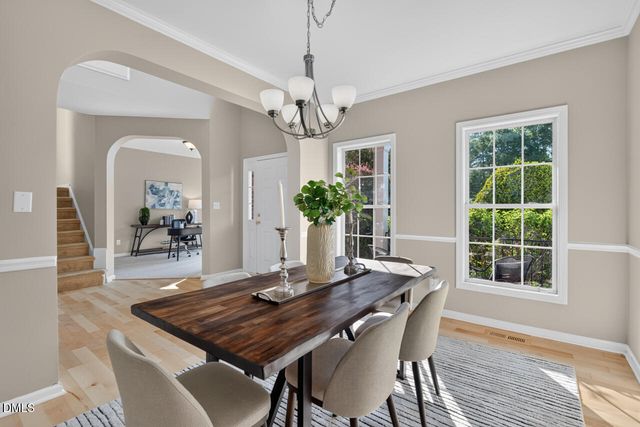 115 Camille Court, Chapel Hill, NC 27516