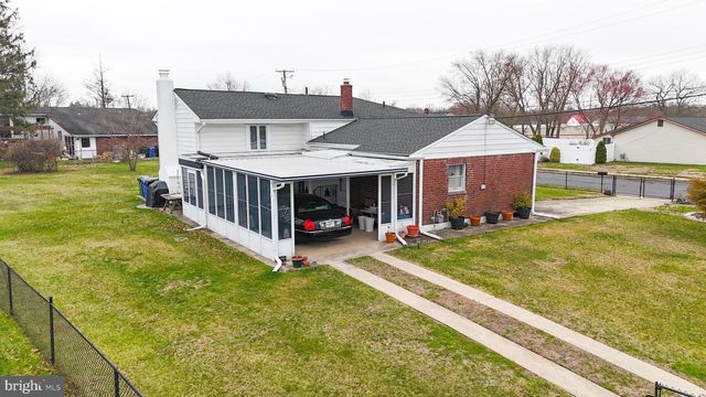 237 CAPITAL DR, Mantua, NJ 08051