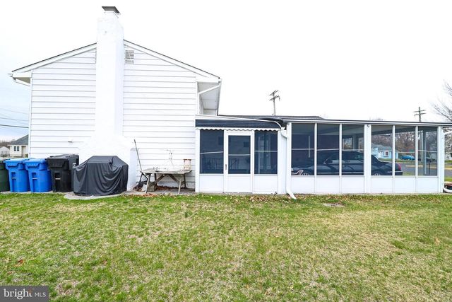 237 CAPITAL DR, Mantua, NJ 08051