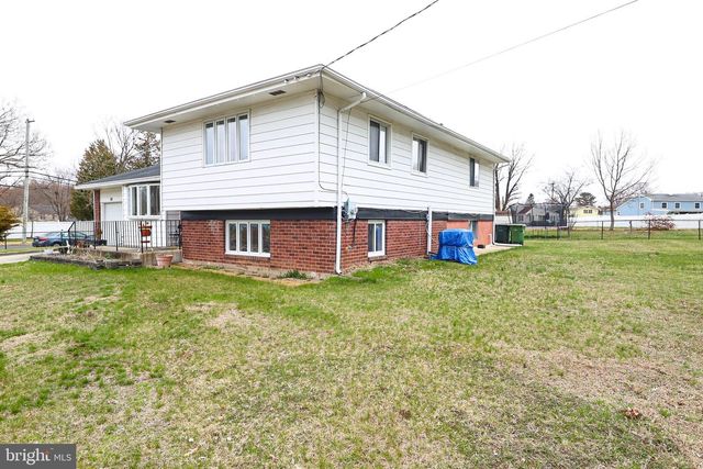 237 CAPITAL DR, Mantua, NJ 08051
