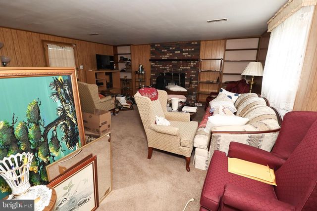 237 CAPITAL DR, Mantua, NJ 08051