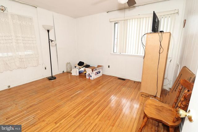 237 CAPITAL DR, Mantua, NJ 08051