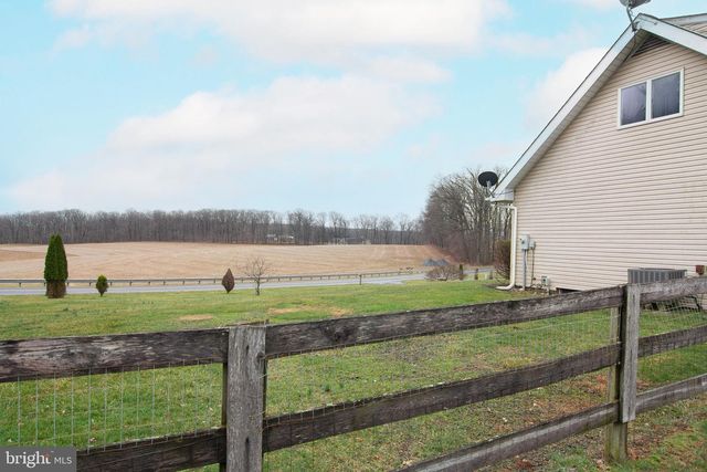 3808 FALLS RD, Manchester, MD 21102