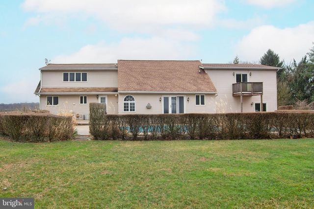 3808 FALLS RD, Manchester, MD 21102