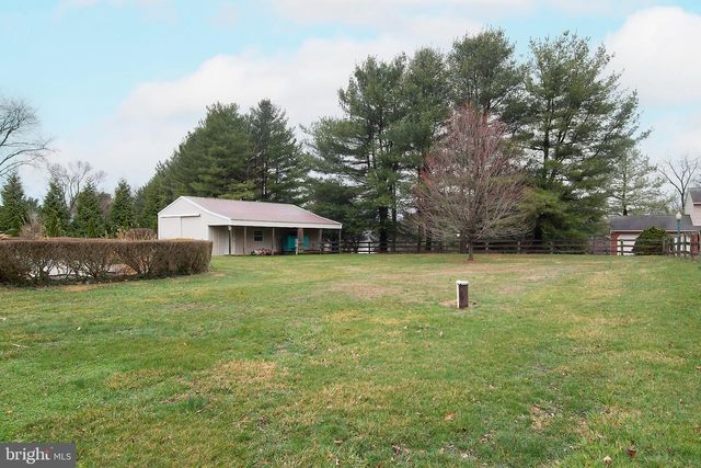 3808 FALLS RD, Manchester, MD 21102