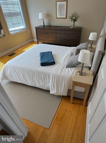 2239 RIDGE PL SE, Washington, DC 20020