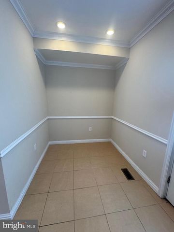 2239 RIDGE PL SE, Washington, DC 20020