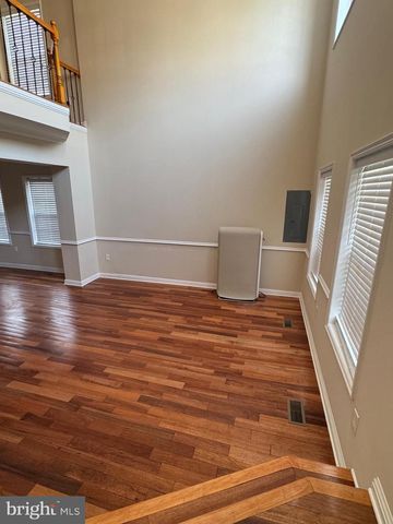 2239 RIDGE PL SE, Washington, DC 20020