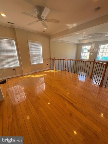 2239 RIDGE PL SE, Washington, DC 20020