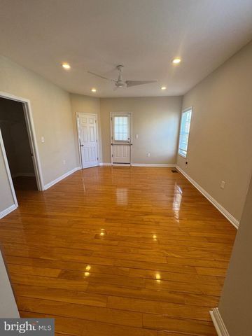 2239 RIDGE PL SE, Washington, DC 20020