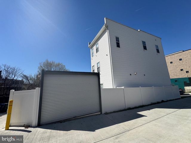 2239 RIDGE PL SE, Washington, DC 20020