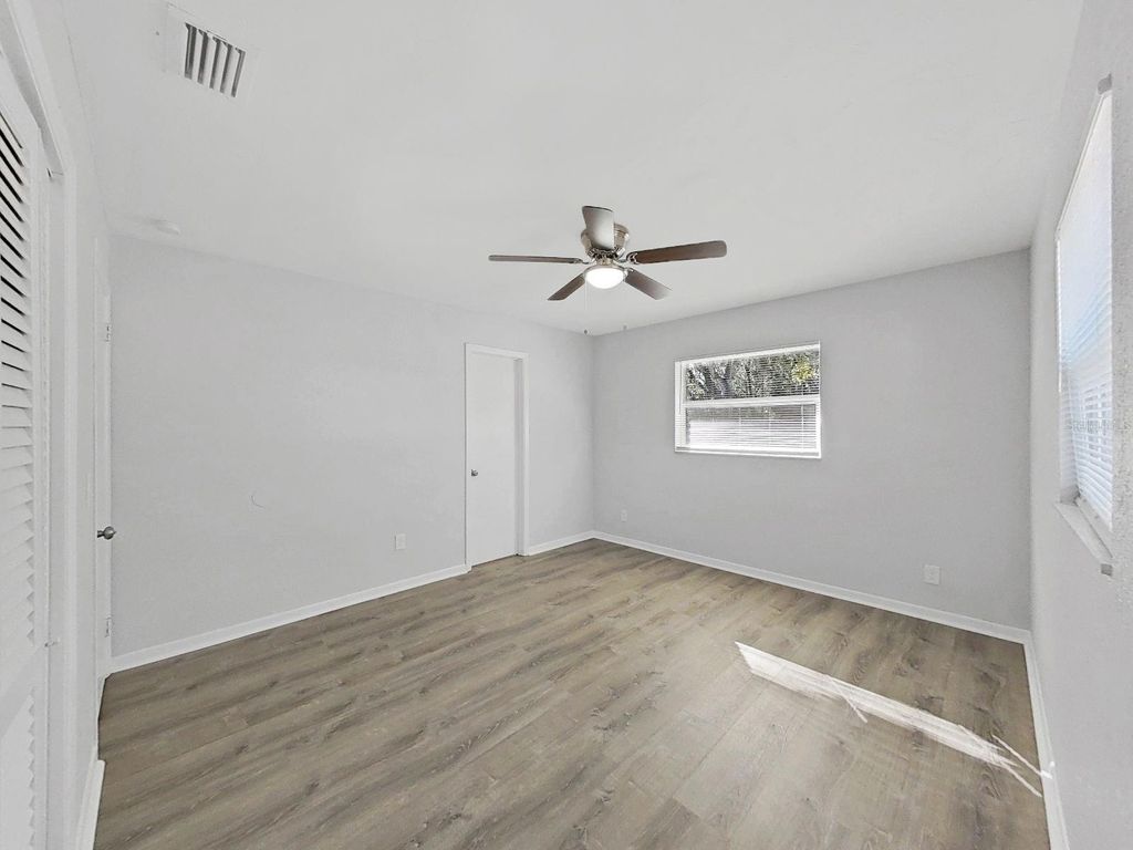 Image 24 of property listing at 740 KNOWLES ROAD, Brandon, FL 33511