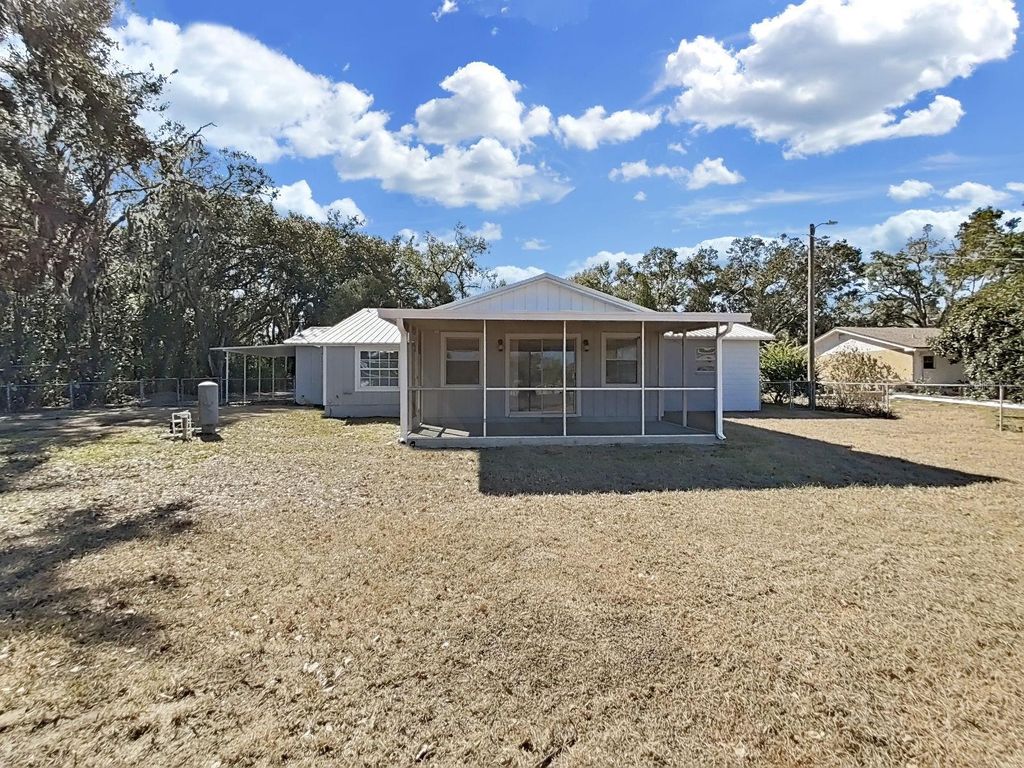 Image 35 of property listing at 740 KNOWLES ROAD, Brandon, FL 33511