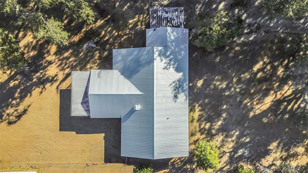 Image 43 of property listing at 740 KNOWLES ROAD, Brandon, FL 33511