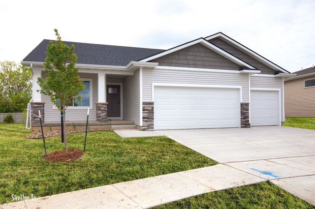 4005 SE 30th Street, Ankeny, IA 50021