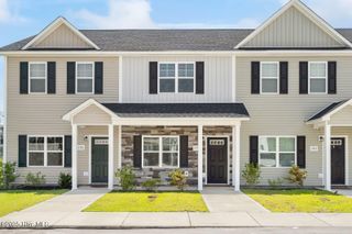 204 Alexa Place, Jacksonville, NC 28546