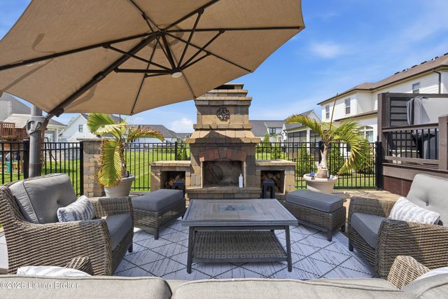 6368 Clore Ln, Crestwood, KY 40014