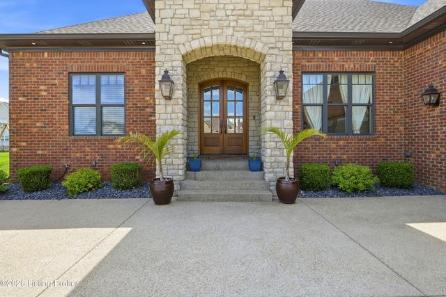 6368 Clore Ln, Crestwood, KY 40014