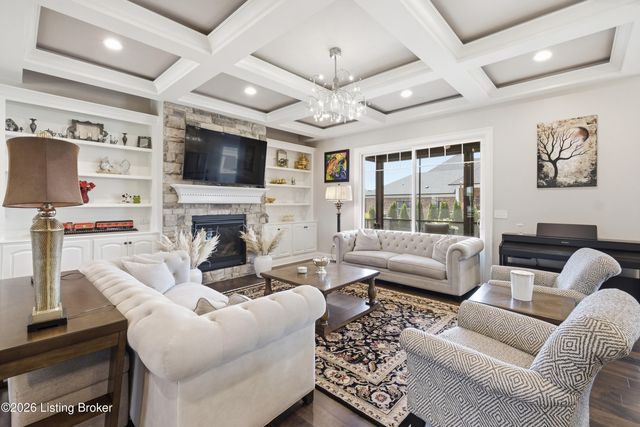 6368 Clore Ln, Crestwood, KY 40014