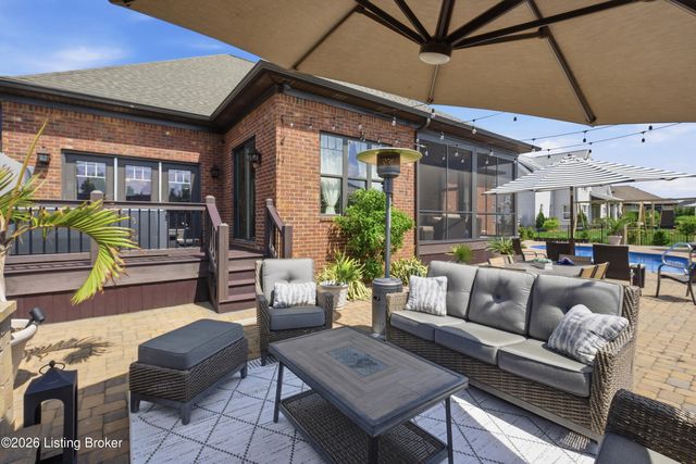 6368 Clore Ln, Crestwood, KY 40014