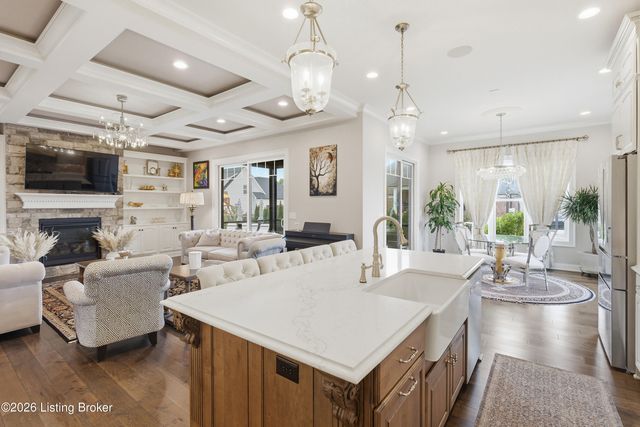 6368 Clore Ln, Crestwood, KY 40014