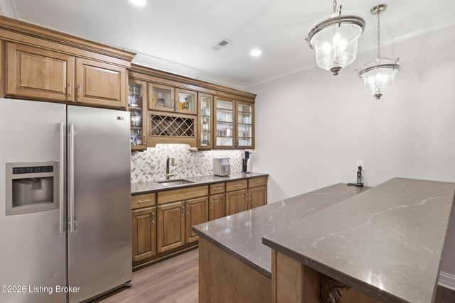 6368 Clore Ln, Crestwood, KY 40014