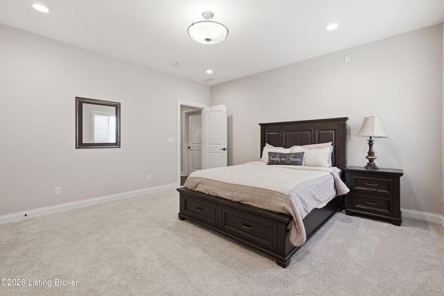 6368 Clore Ln, Crestwood, KY 40014