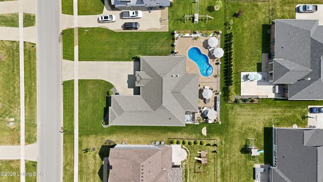 6368 Clore Ln, Crestwood, KY 40014