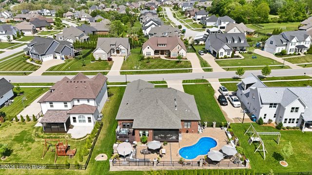 6368 Clore Ln, Crestwood, KY 40014